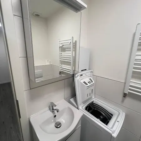Häusliche In We15 Koblenz (Rhineland-Palatinate)